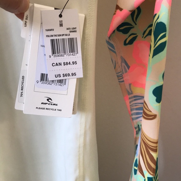 Rip Curl Follow The Sun UPF50+ Long Sleeve Rash Guard Performance Fit - Picture 8 of 10